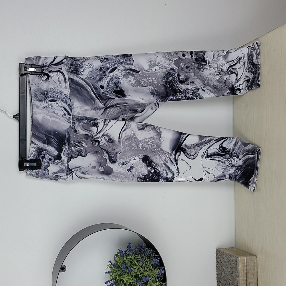 Noli Active Athletic Capris